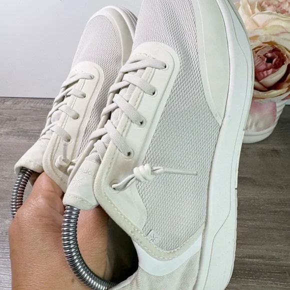 TROPICFEEL Dune waterproof packable sneakers onyx white unisex 8/10.5 $129 - Picture 6 of 11